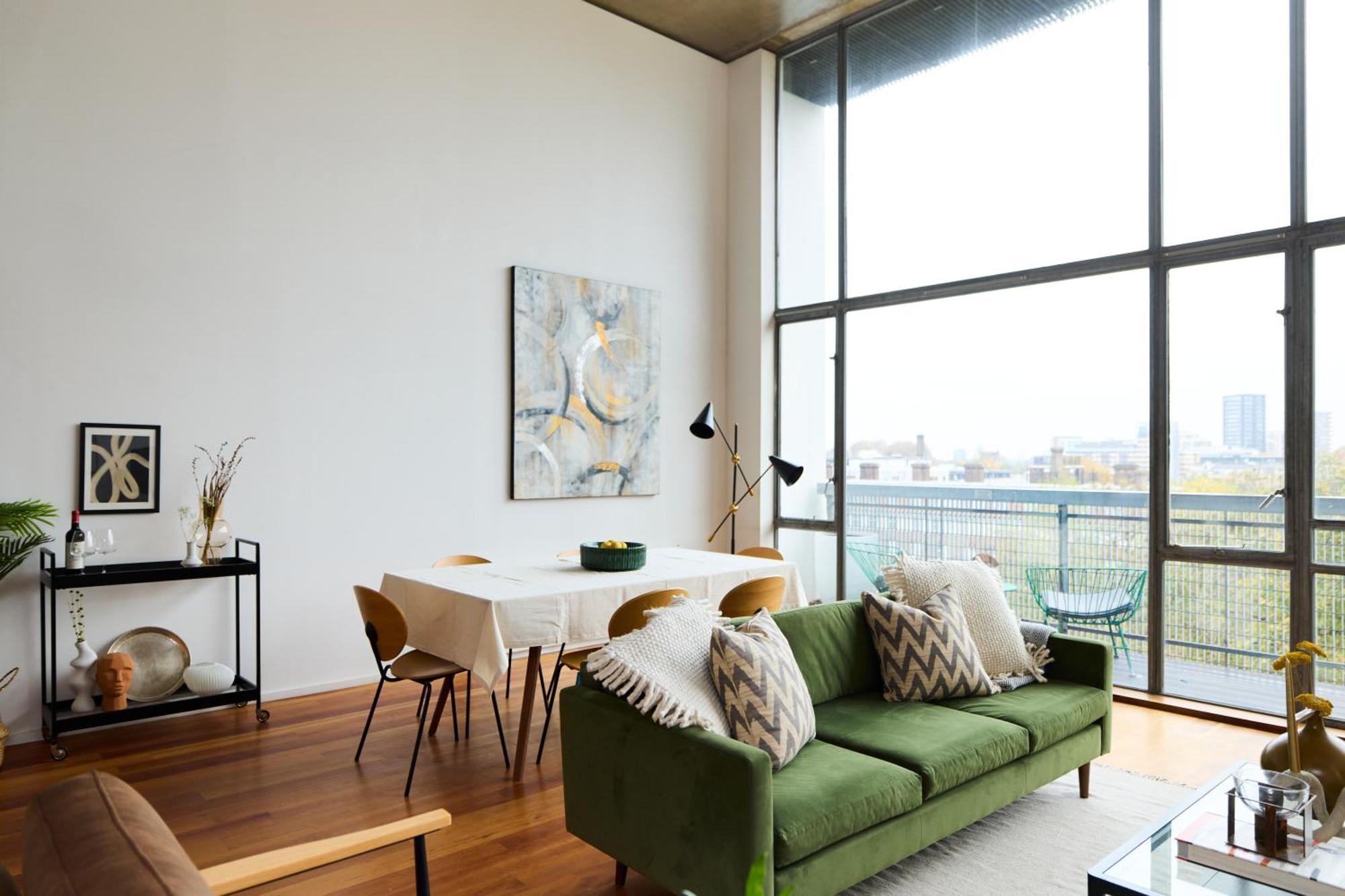 The Wenlock Arms - Inviting 1bdr Flat With Study And Balcony Londra